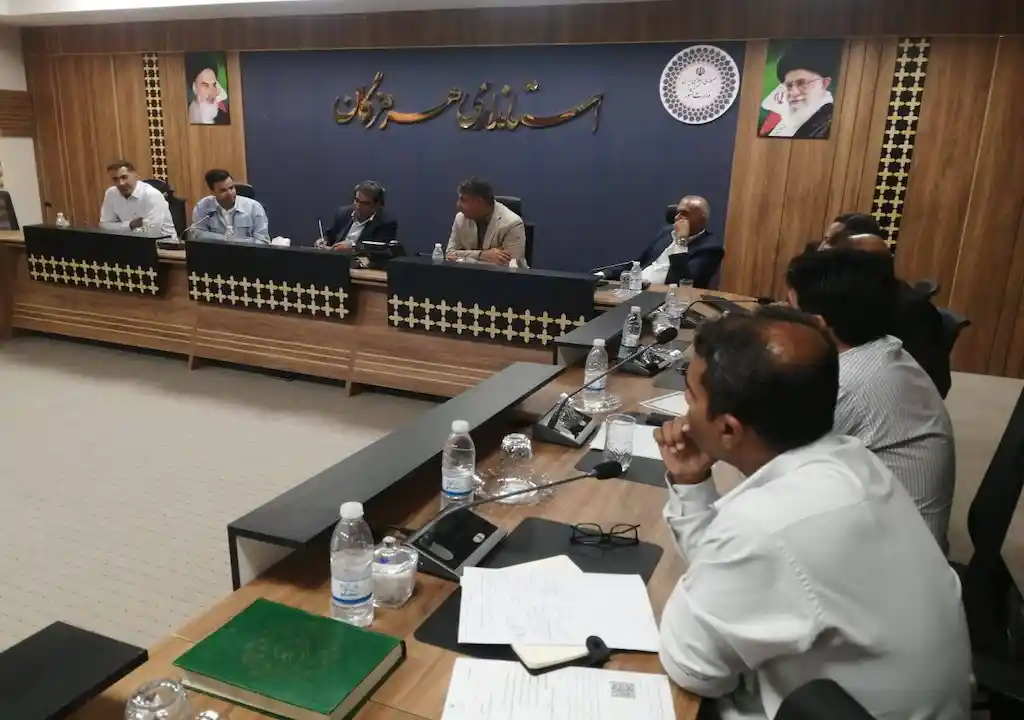 ضربالاجل برای تکمیل آب، برق و فاضلاب بیمارستان ۲۶۴ تختخوابی ستاره خلیجفارس